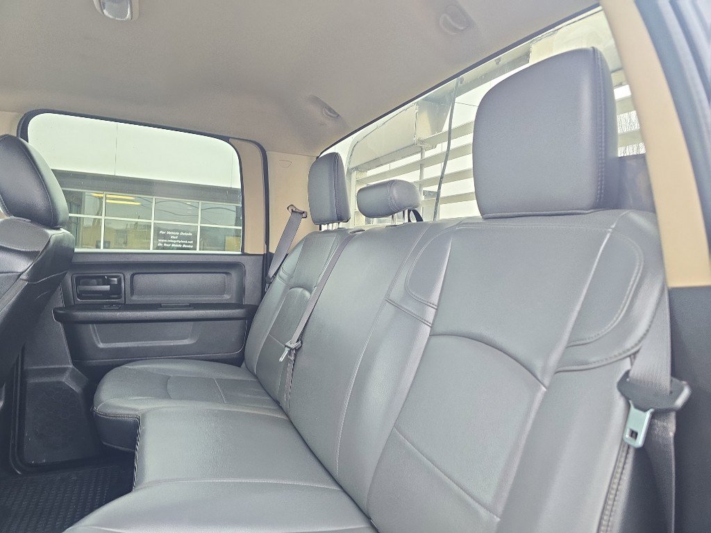 Used 2020 RAM 5500 Tradesman w/ Chrome Appearance Group image 17