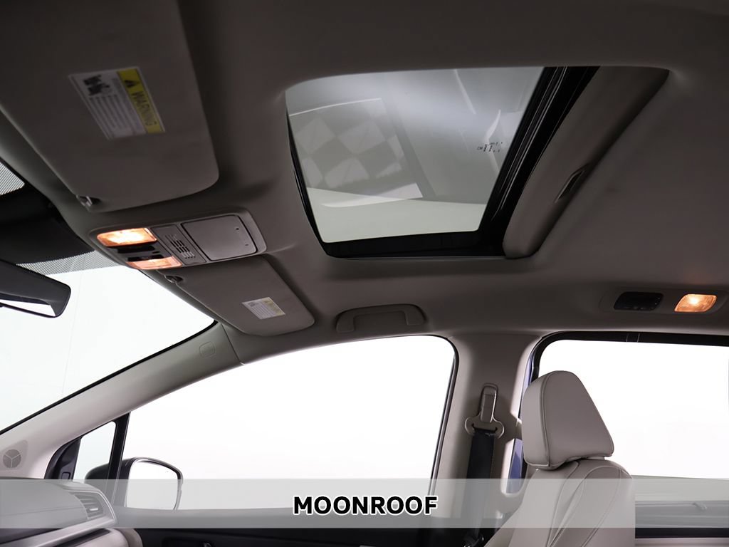 Used 2025 Honda Odyssey EX-L image 3
