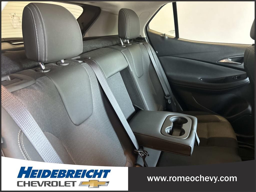 Used 2023 Buick Encore GX Select w/ Sport Touring Package FWD image 33