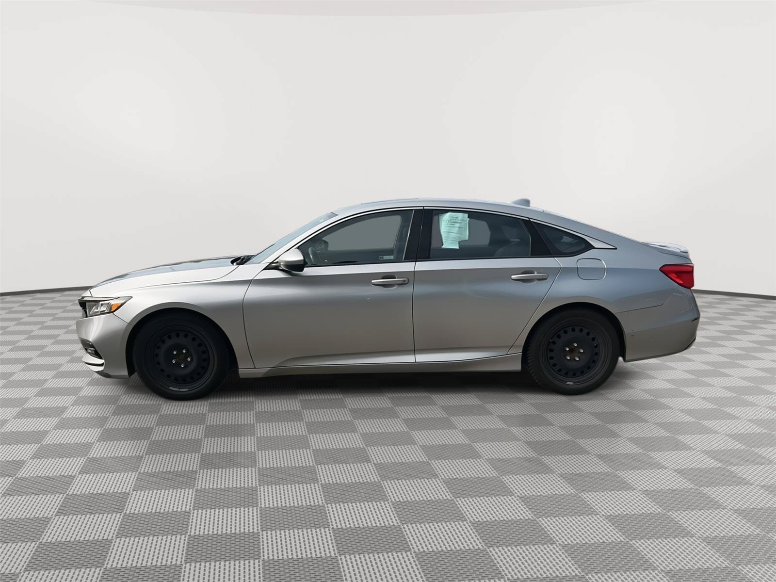 Used 2018 Honda Accord Sport image 24