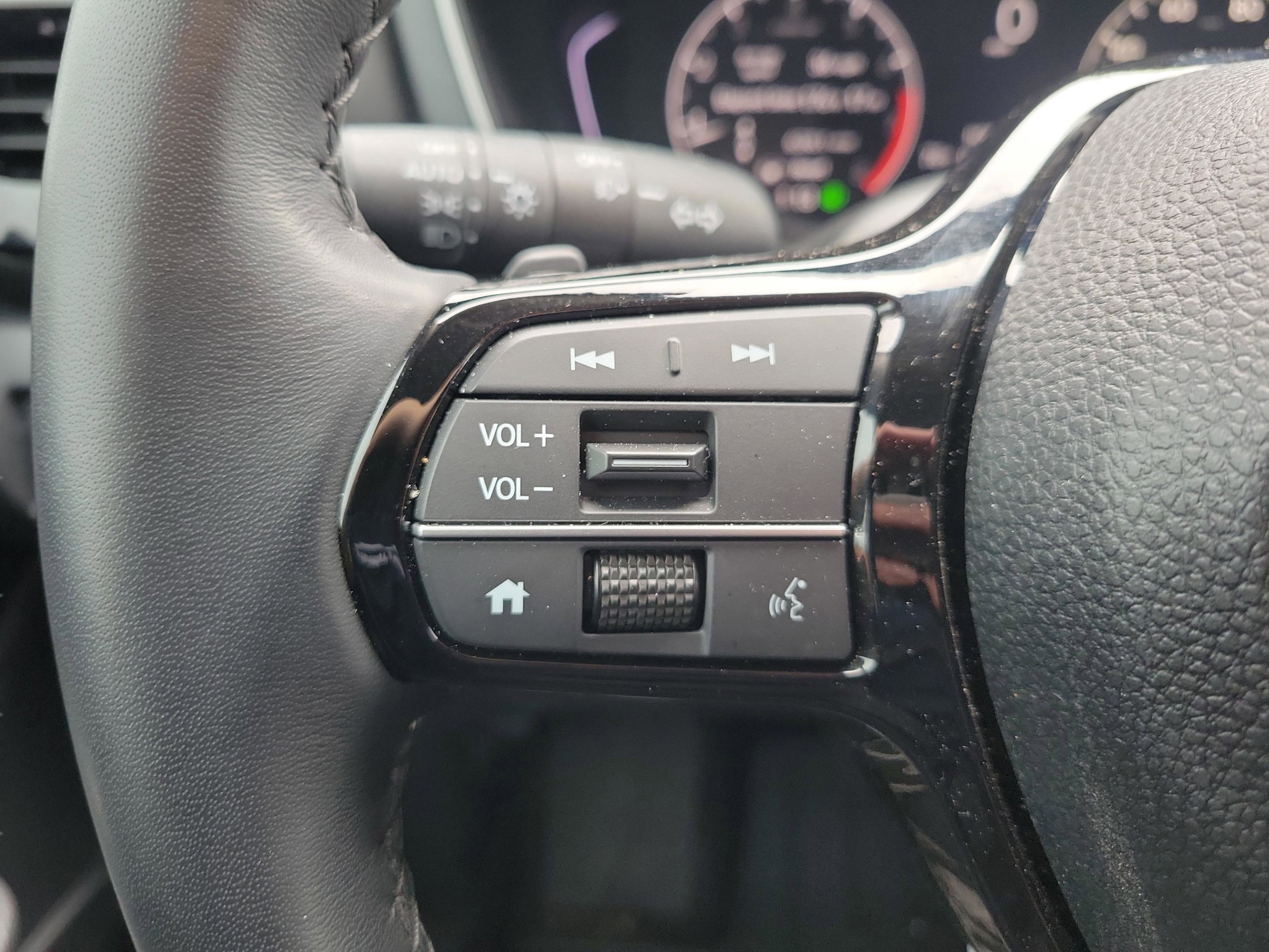 Certified 2025 Honda Pilot EX-L image 29