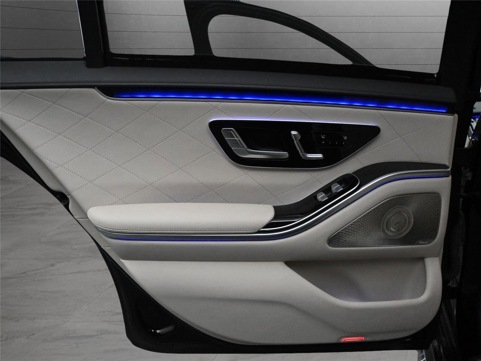 Used 2022 Mercedes-Benz S 580 S 580 image 18