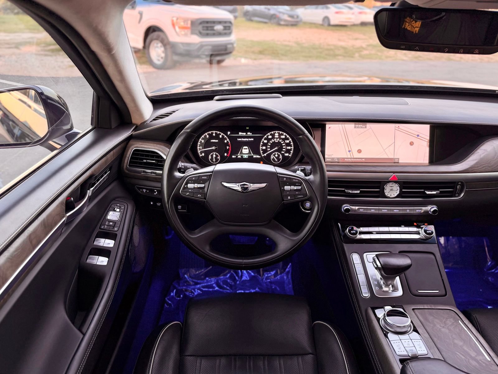 Used 2020 Genesis G90 3.3T Premium RWD image 50