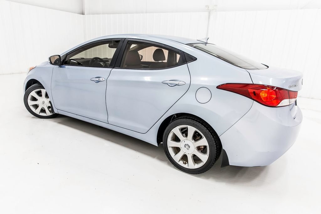 Used 2012 Hyundai Elantra Limited w/ Technology Pkg 5 FWD image 5