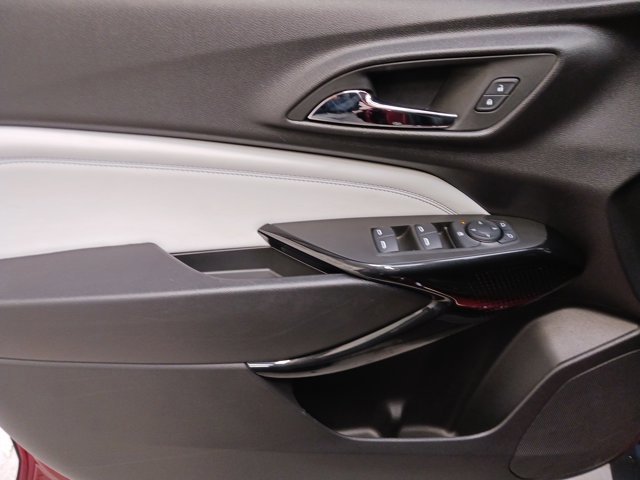 Used 2025 Chevrolet Trax LT w/ Driver Confidence Package image 25