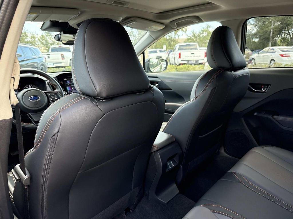 Used 2024 Subaru Crosstrek 2.5i Limited w/ Crosstrek Mirror Package image 12