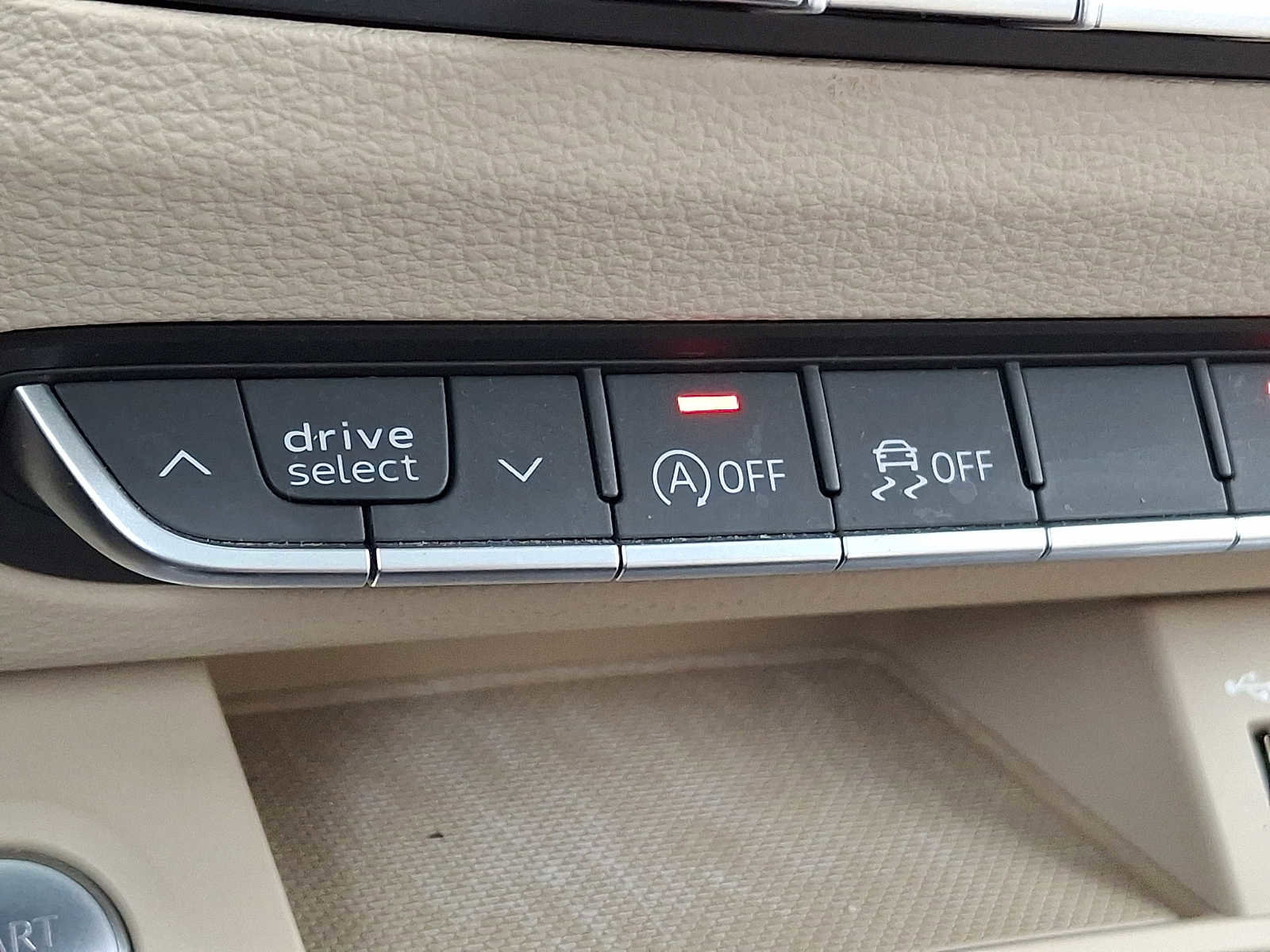 Used 2022 Audi Q5 2.0T Premium image 18