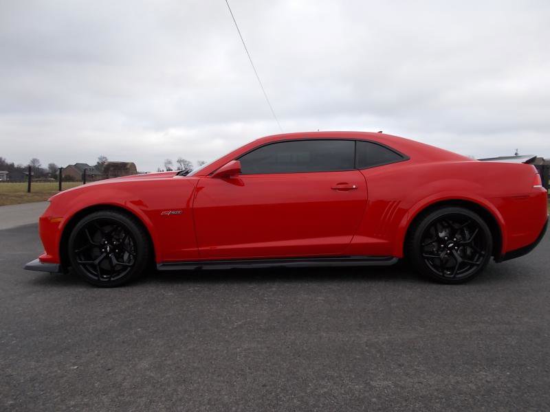 Used 2015 Chevrolet Camaro Z/28 image 4