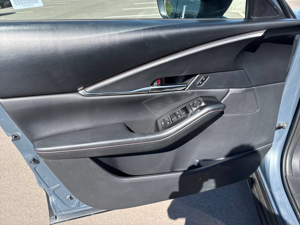 Used 2025 MAZDA CX-30 AWD 2.5 S w/ Preferred Package image 11