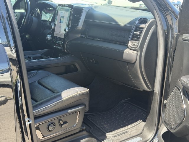 Used 2023 RAM 1500 Limited w/ Body Color Bumper Group AWD/4WD image 14