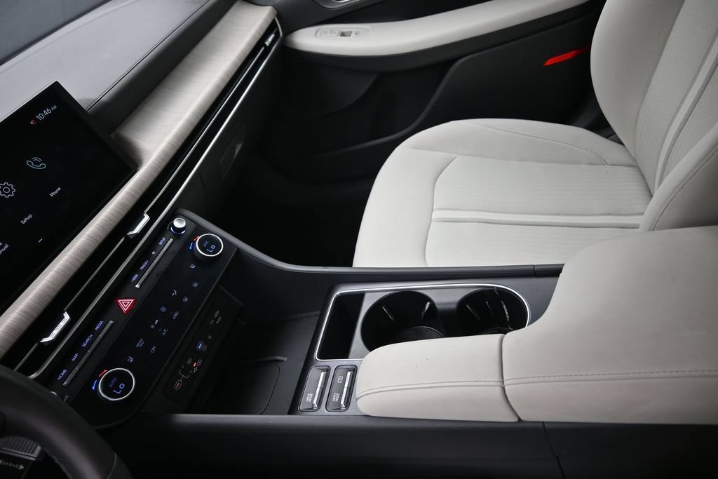 Certified 2025 Hyundai Sonata SEL FWD image 19