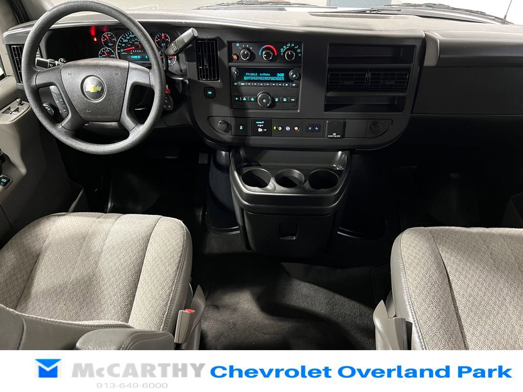 Used 2025 Chevrolet Express 3500 LT w/ LT Preferred Equipment Group RWD image 25