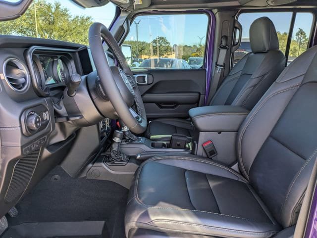 New 2026 Jeep Gladiator Sport AWD/4WD image 21