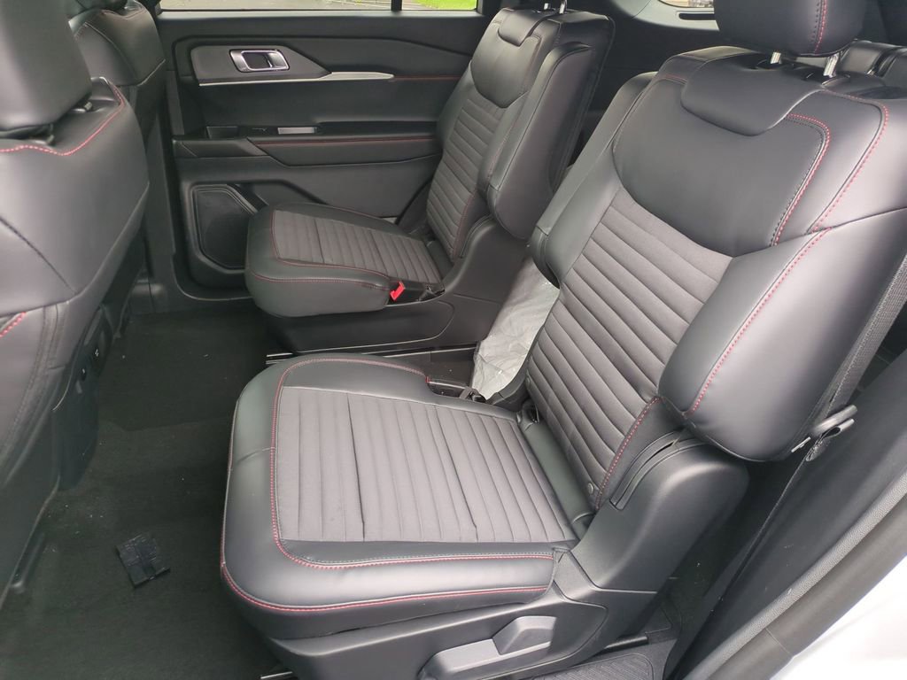 New 2026 Ford Explorer ST-Line image 49