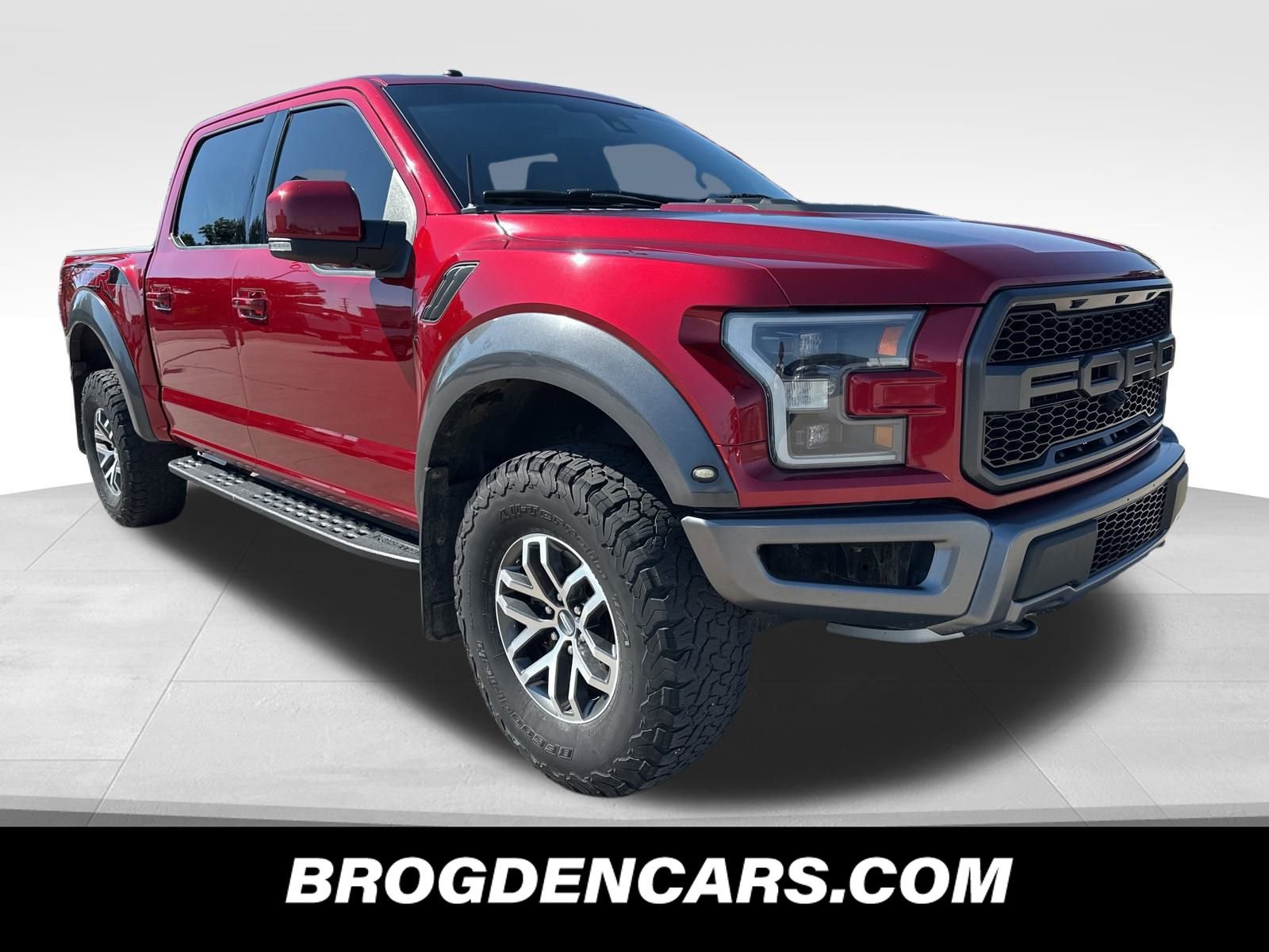 Used 2017 Ford F150 Raptor w/ Equipment Group 802A Luxury image 10