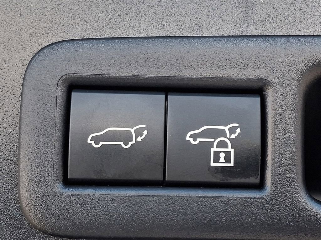 Used 2025 Lexus UX 300h AWD w/ Accessory Package (Z1) image 30