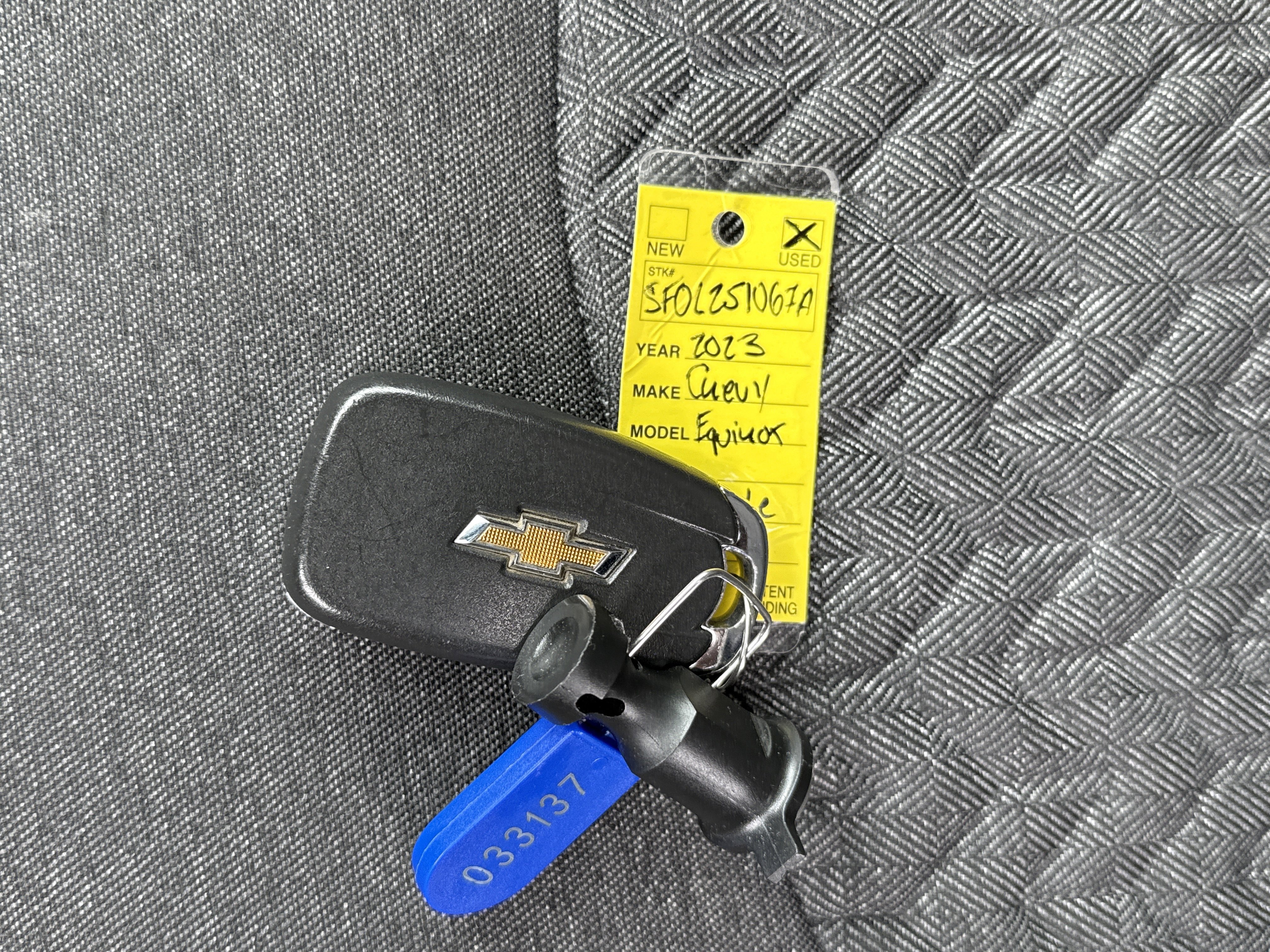 Used 2023 Chevrolet Equinox LT w/ LPO, Floor Liner Package AWD/4WD image 30