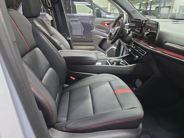 New 2026 Chevrolet Traverse RS w/ LPO, Floor Liner Package image 13