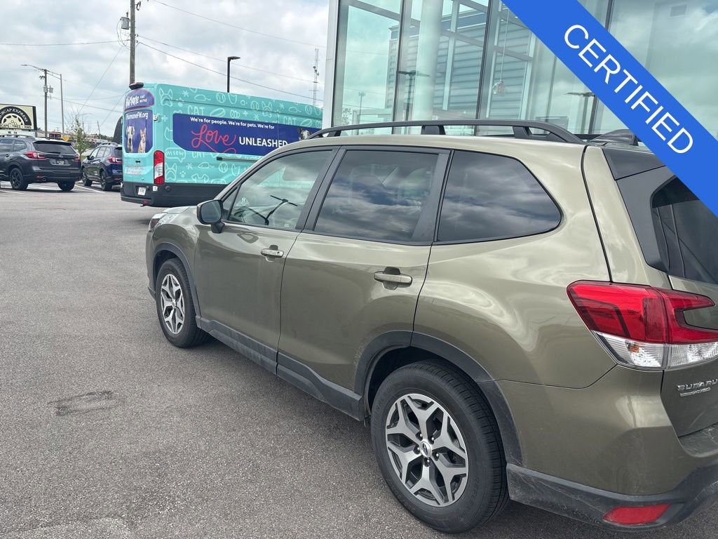 Used 2024 Subaru Forester Premium AWD/4WD image 5