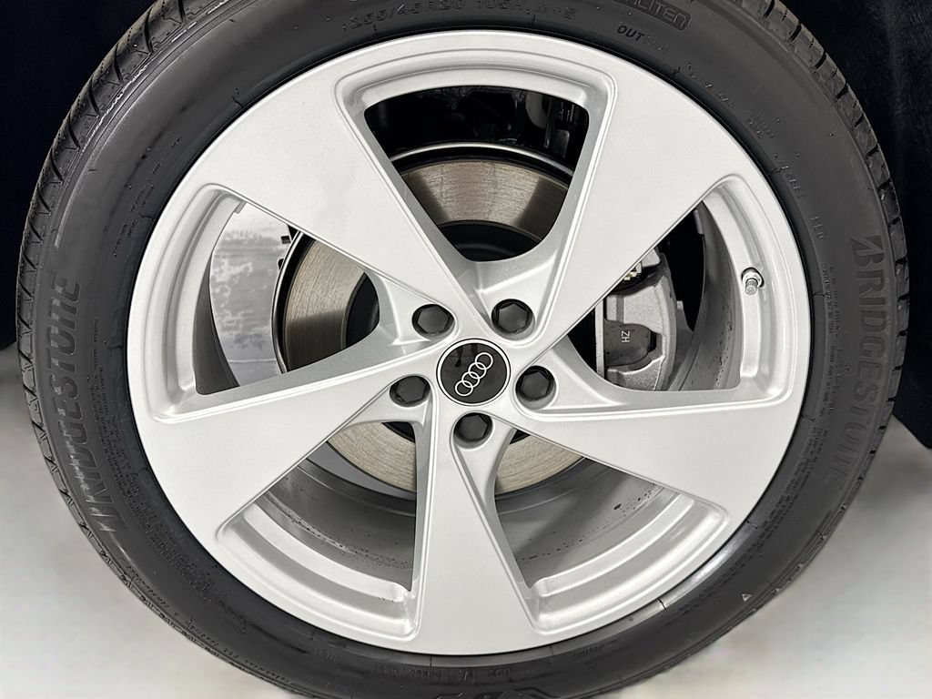 Used 2026 Audi Q5 Premium Plus w/ Premium Plus AWD/4WD image 32