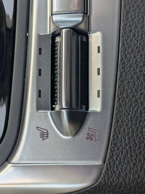 Certified 2026 Kia Carnival SX FWD image 24