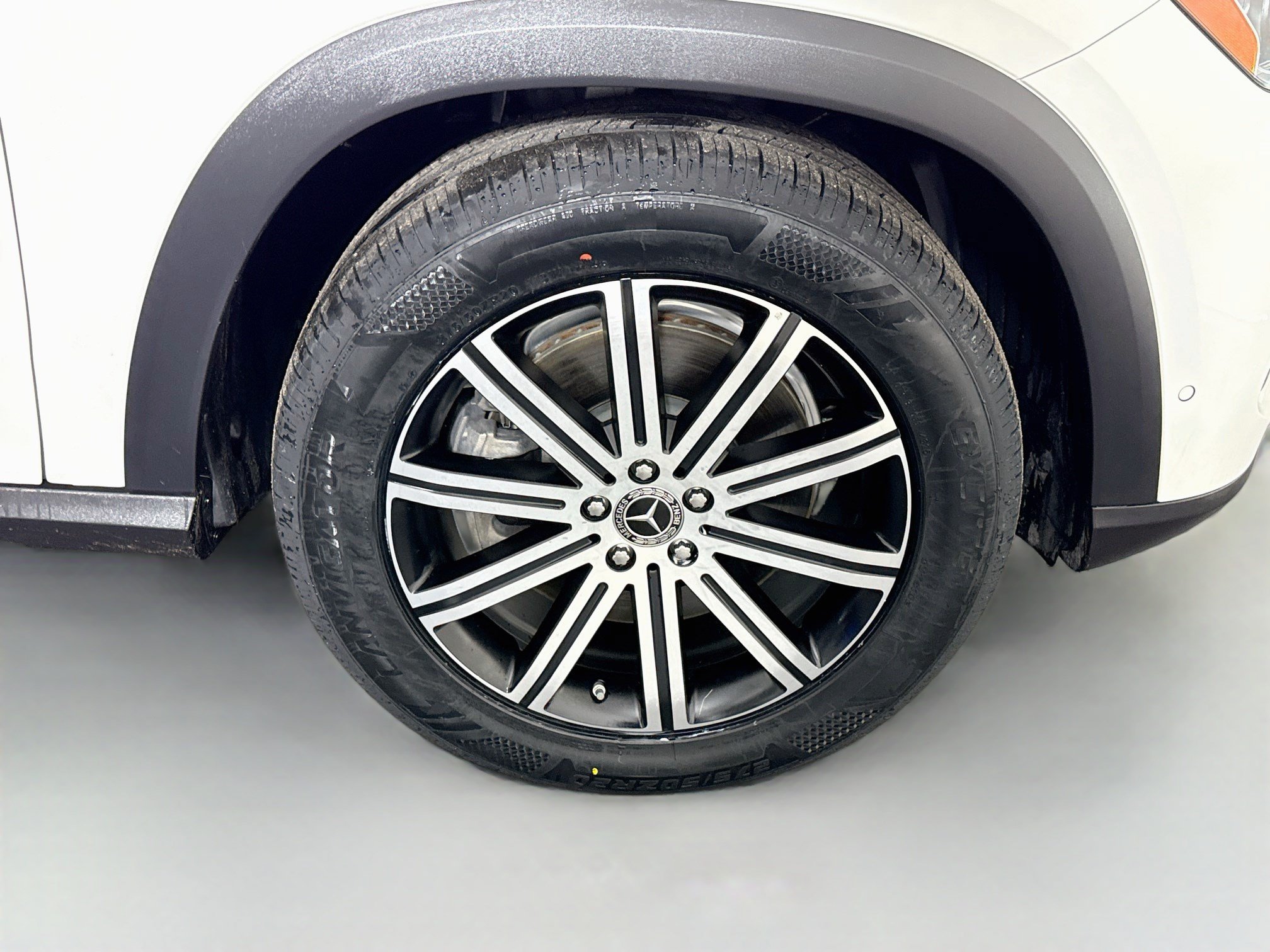 Used 2024 Mercedes-Benz GLE 450 4MATIC image 32