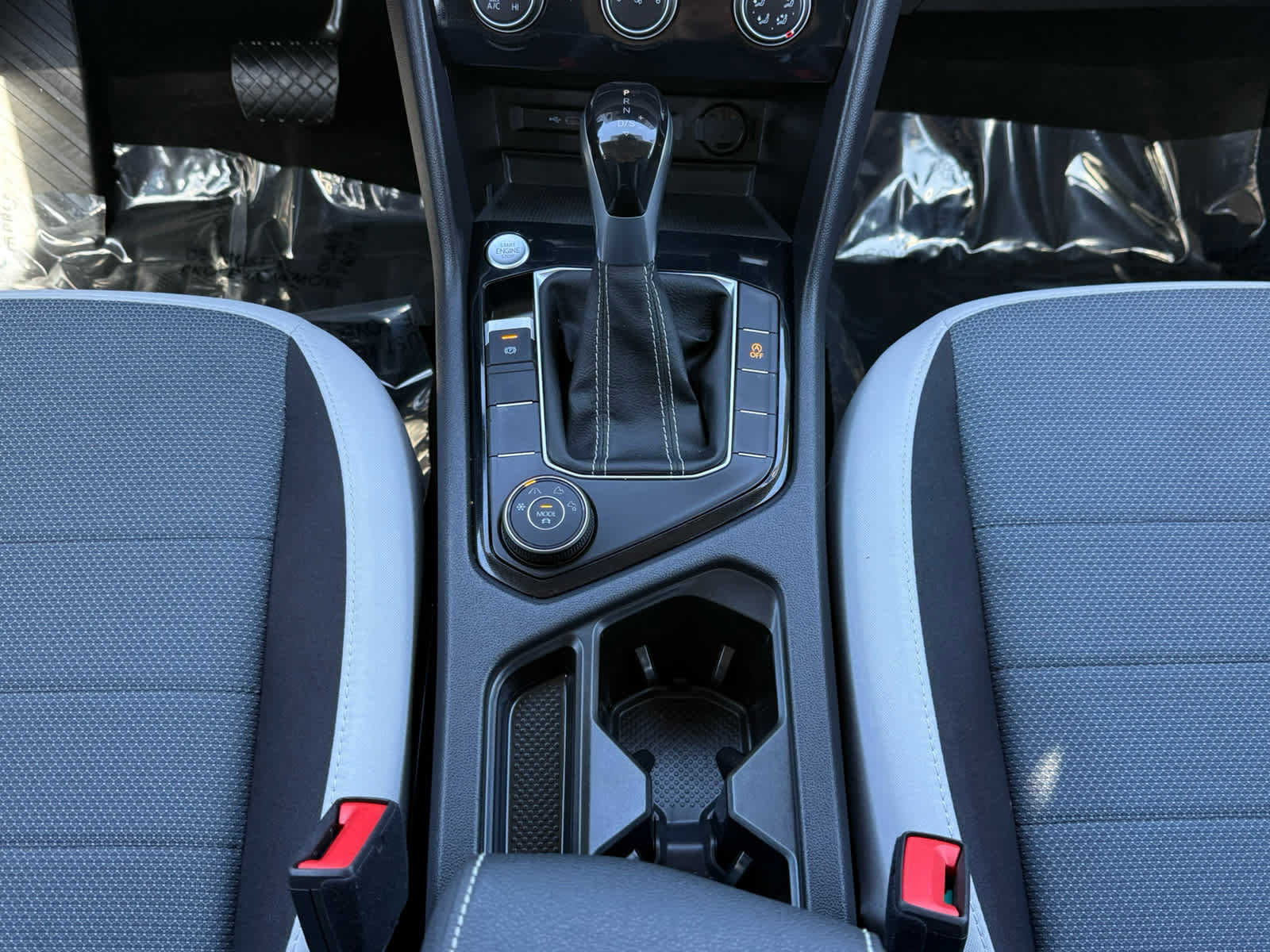 Certified 2025 Volkswagen Taos S AWD/4WD image 26