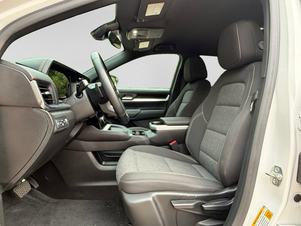 Used 2025 GMC Terrain Elevation AWD/4WD image 15