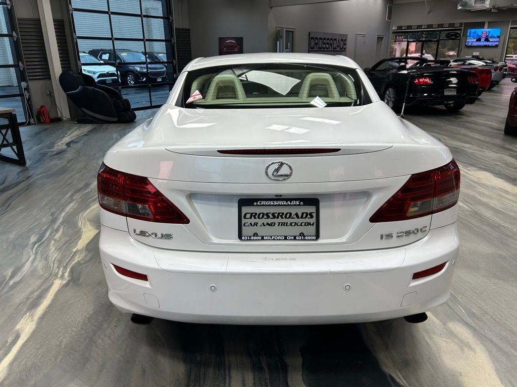 Used 2010 Lexus IS 250C image 32
