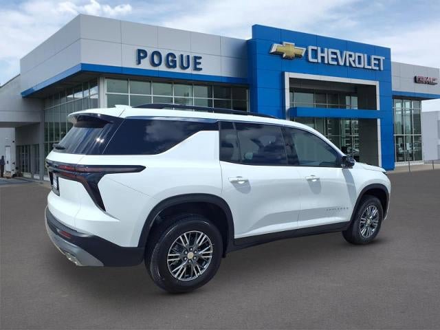 New 2026 Chevrolet Traverse LT FWD image 2