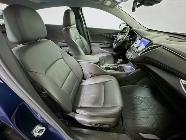 Used 2022 Chevrolet Malibu Premier image 28