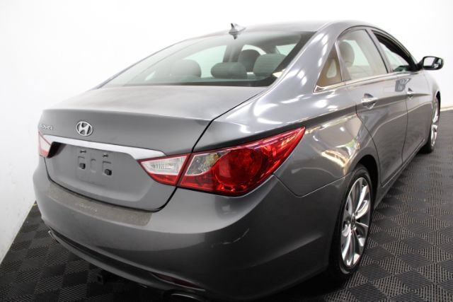 Used 2013 Hyundai Sonata SE FWD image 6