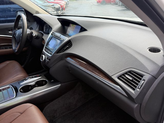 Used 2017 Acura MDX w/ Technology Package AWD/4WD image 19