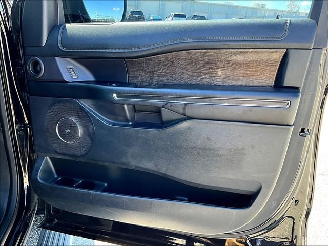 Used 2019 Ford Expedition Limited w/ Special Edition Package image 12