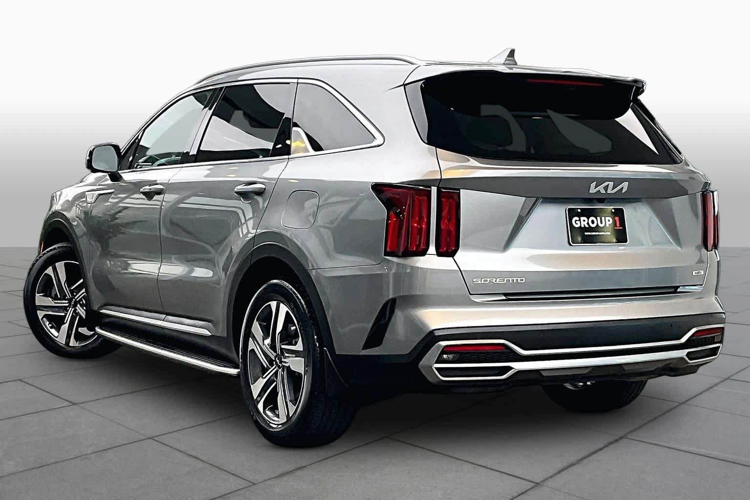 Used 2023 Kia Sorento SX Prestige AWD/4WD image 12