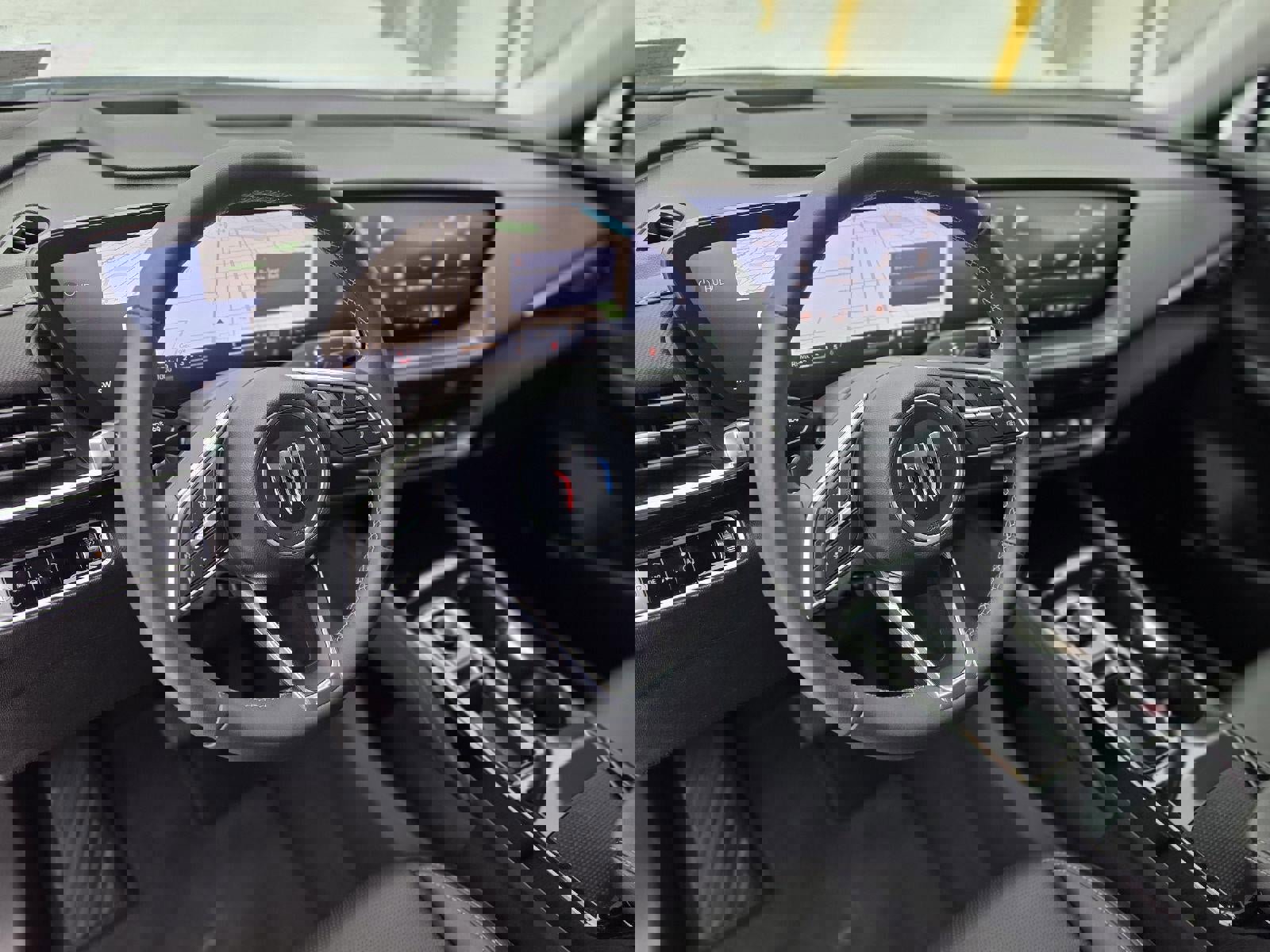 Certified 2025 Buick Envision Preferred image 20