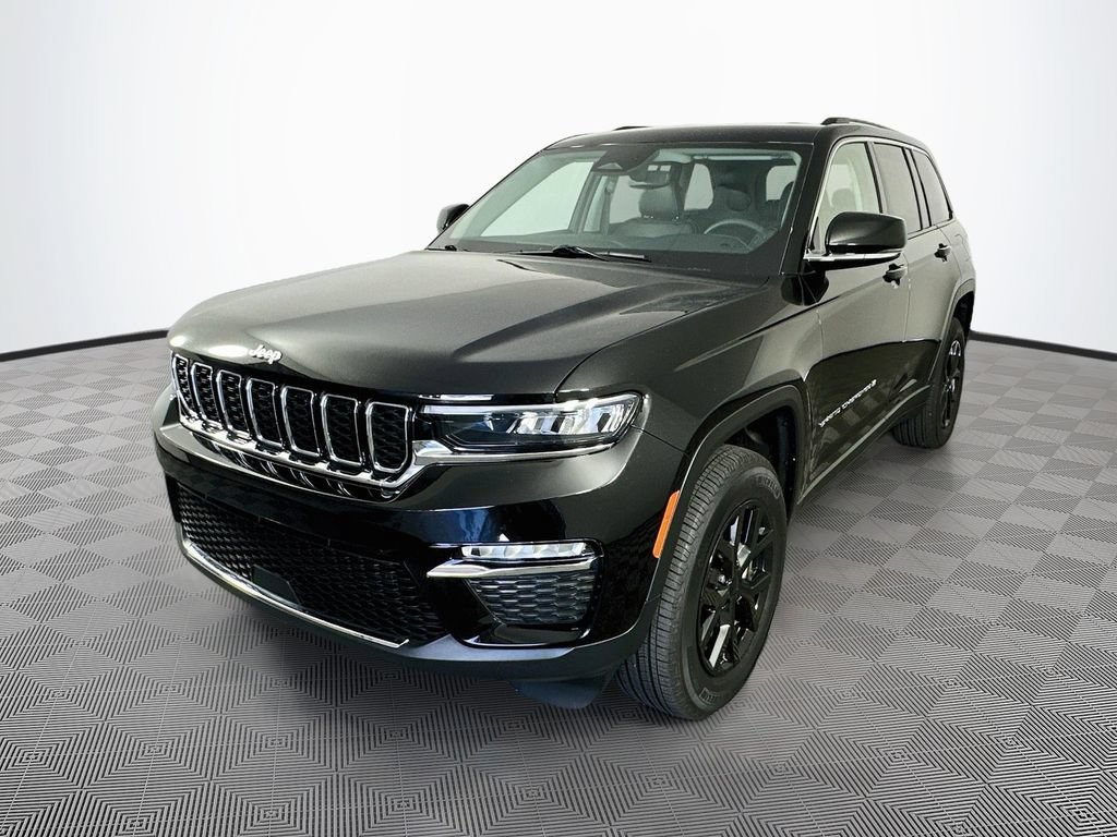 Certified 2024 Jeep Grand Cherokee Limited AWD/4WD image 5
