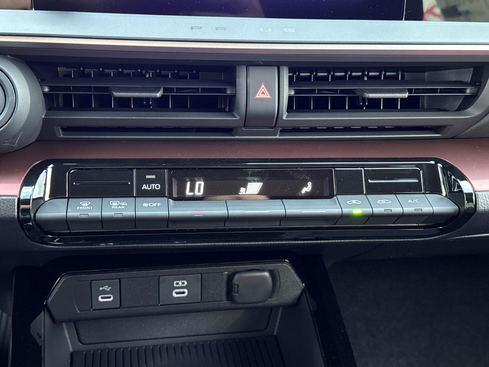 New 2026 Toyota Prius Plug-In Hybrid image 28