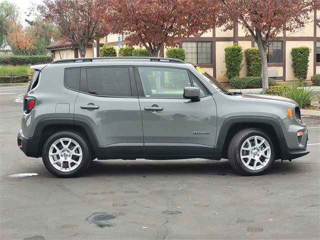 Used 2021 Jeep Renegade Latitude w/ Convenience Group image 4