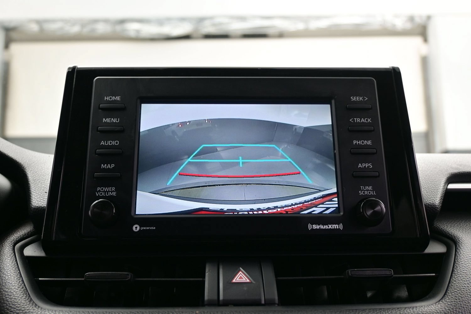 Used 2020 Toyota RAV4 XLE w/ XLE Grade Weather Package AWD/4WD image 19