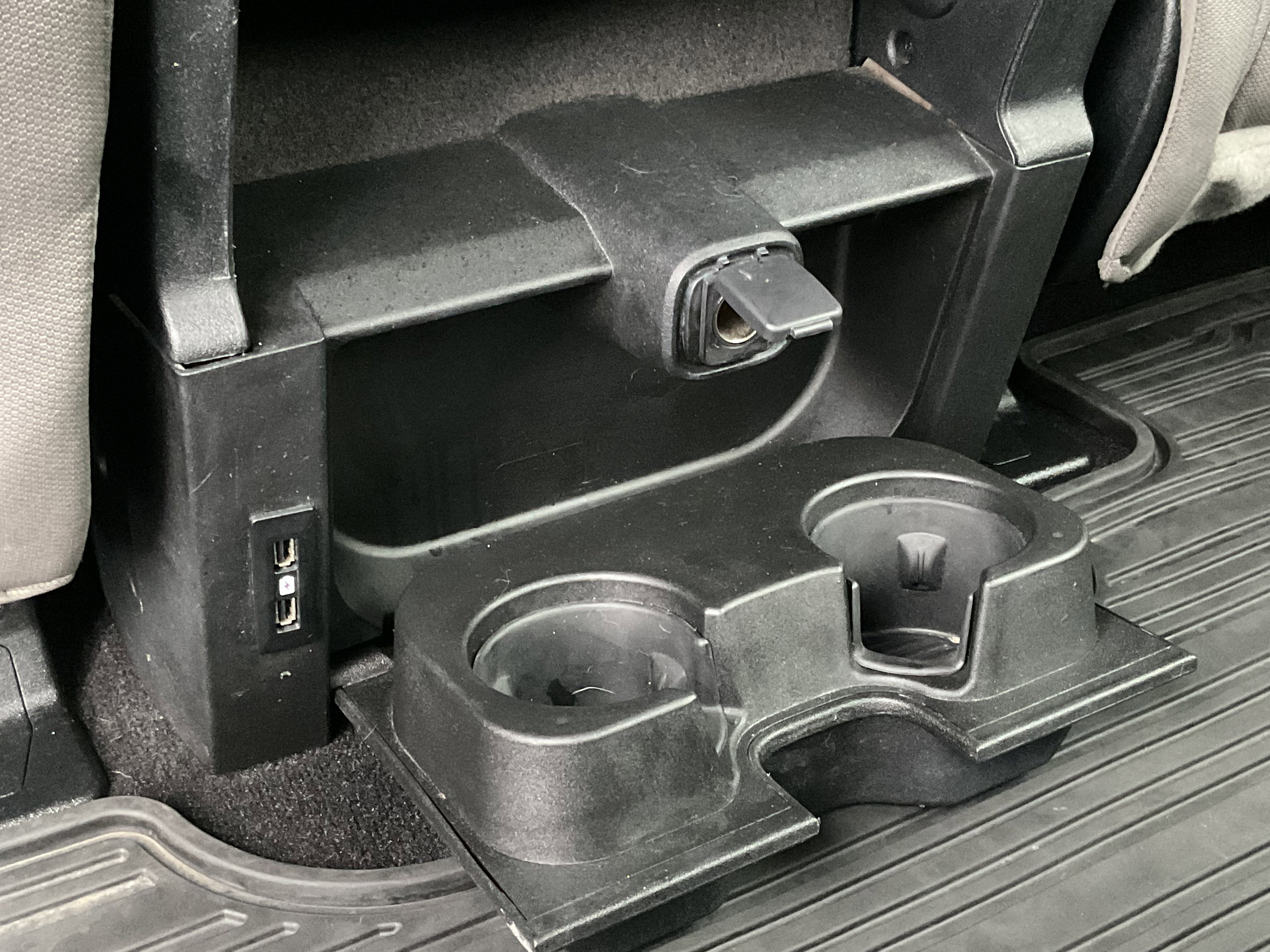 Used 2020 Ford F150 XLT image 34