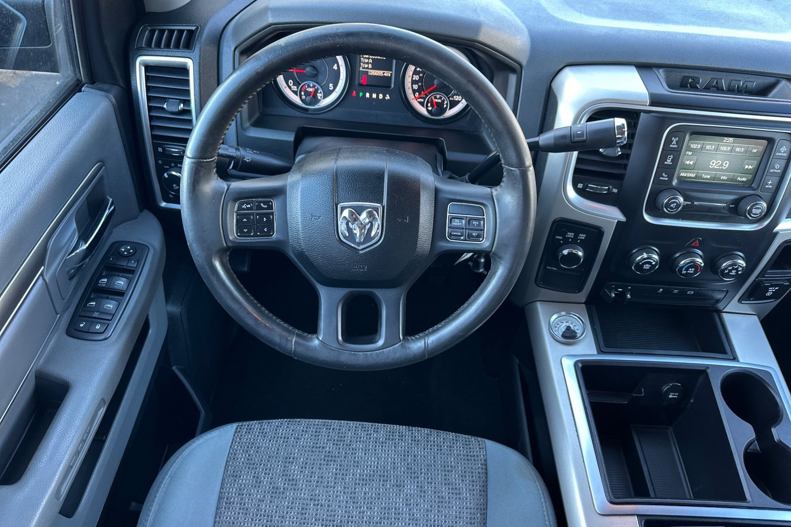 Used 2015 RAM 3500 Big Horn image 19