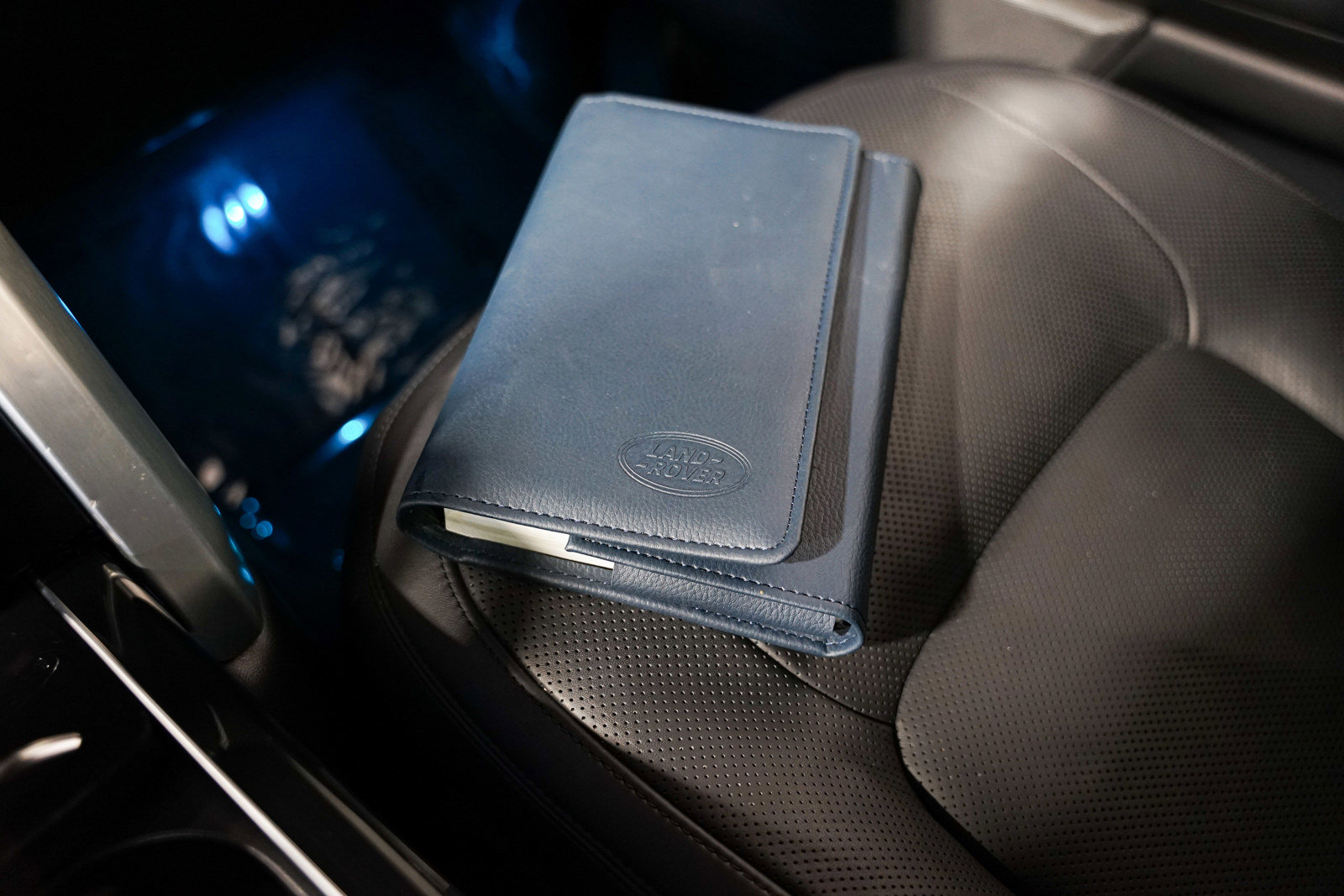 Used 2021 Land Rover Range Rover Westminster Edition image 19
