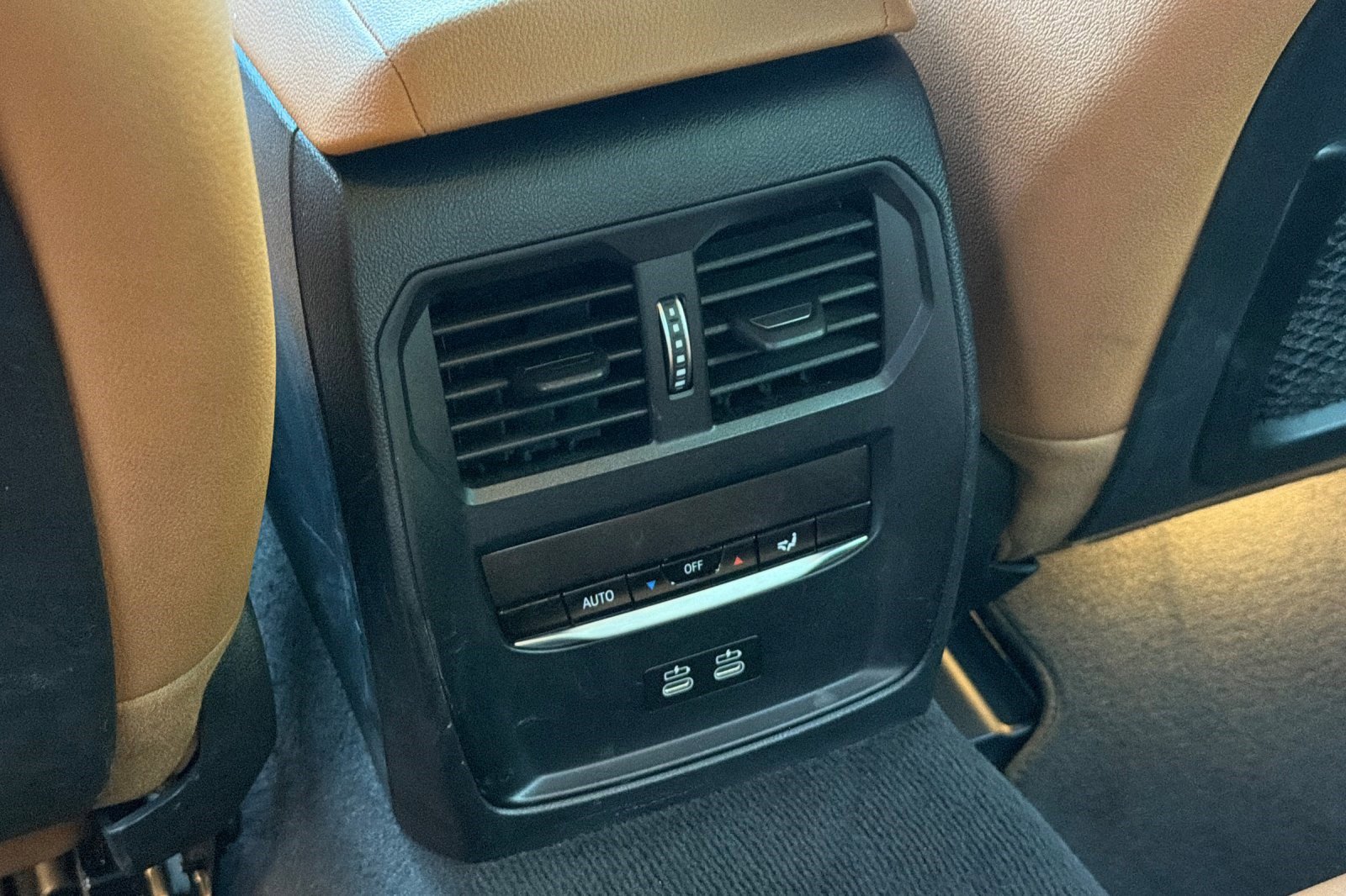 Certified 2023 BMW i4 M50 w/ Premium Package image 16