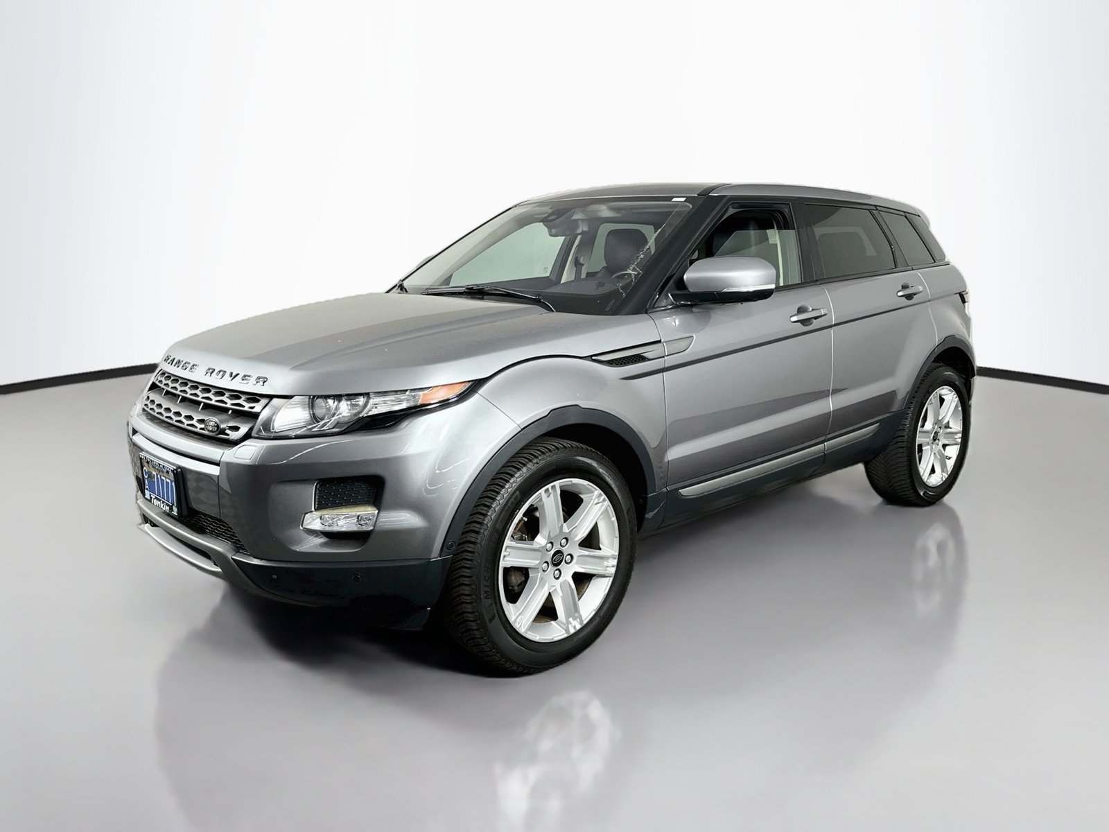 Used 2013 Land Rover Range Rover Evoque Pure Premium AWD/4WD image 4
