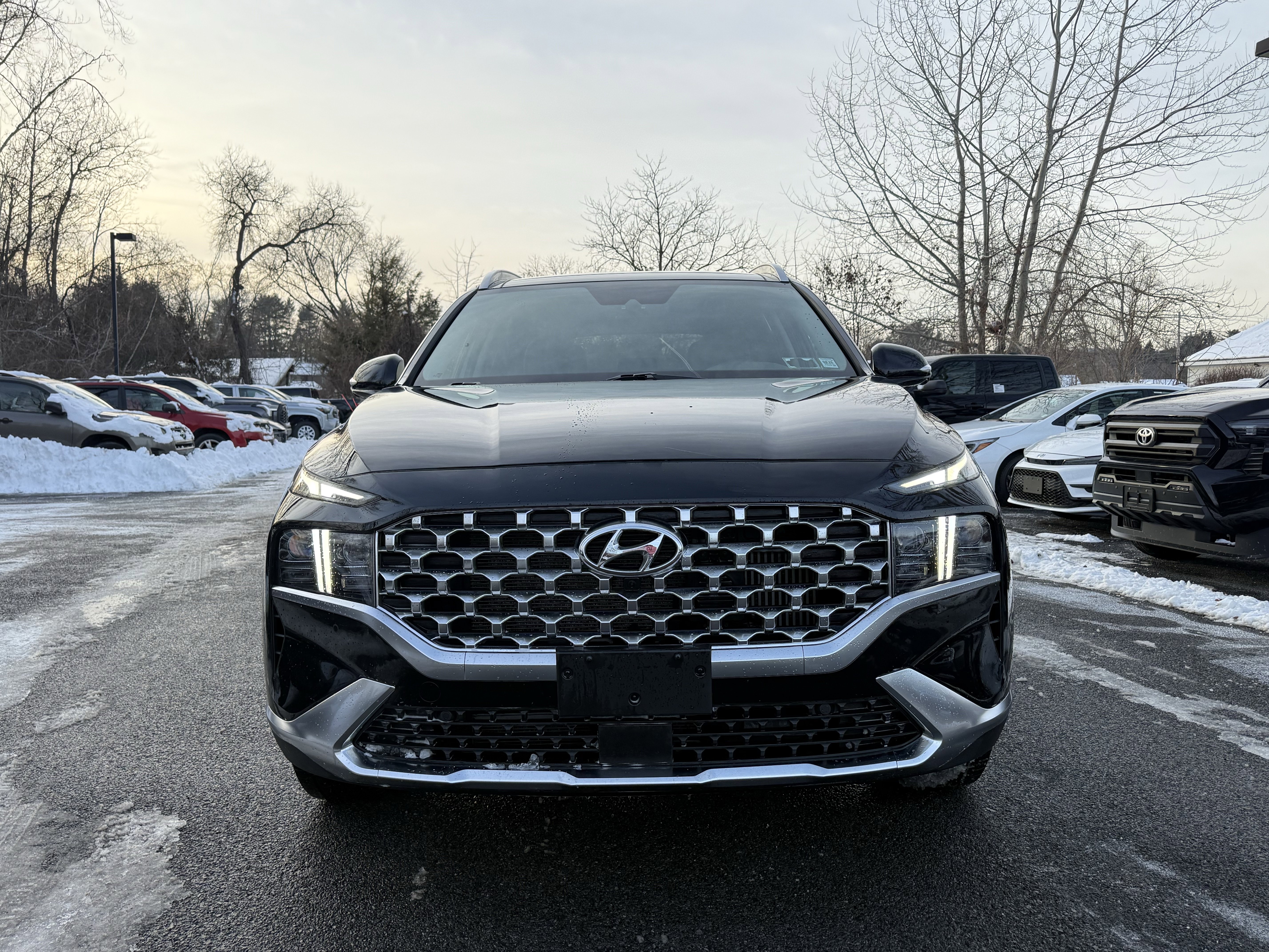 Used 2022 Hyundai Santa Fe Limited image 9