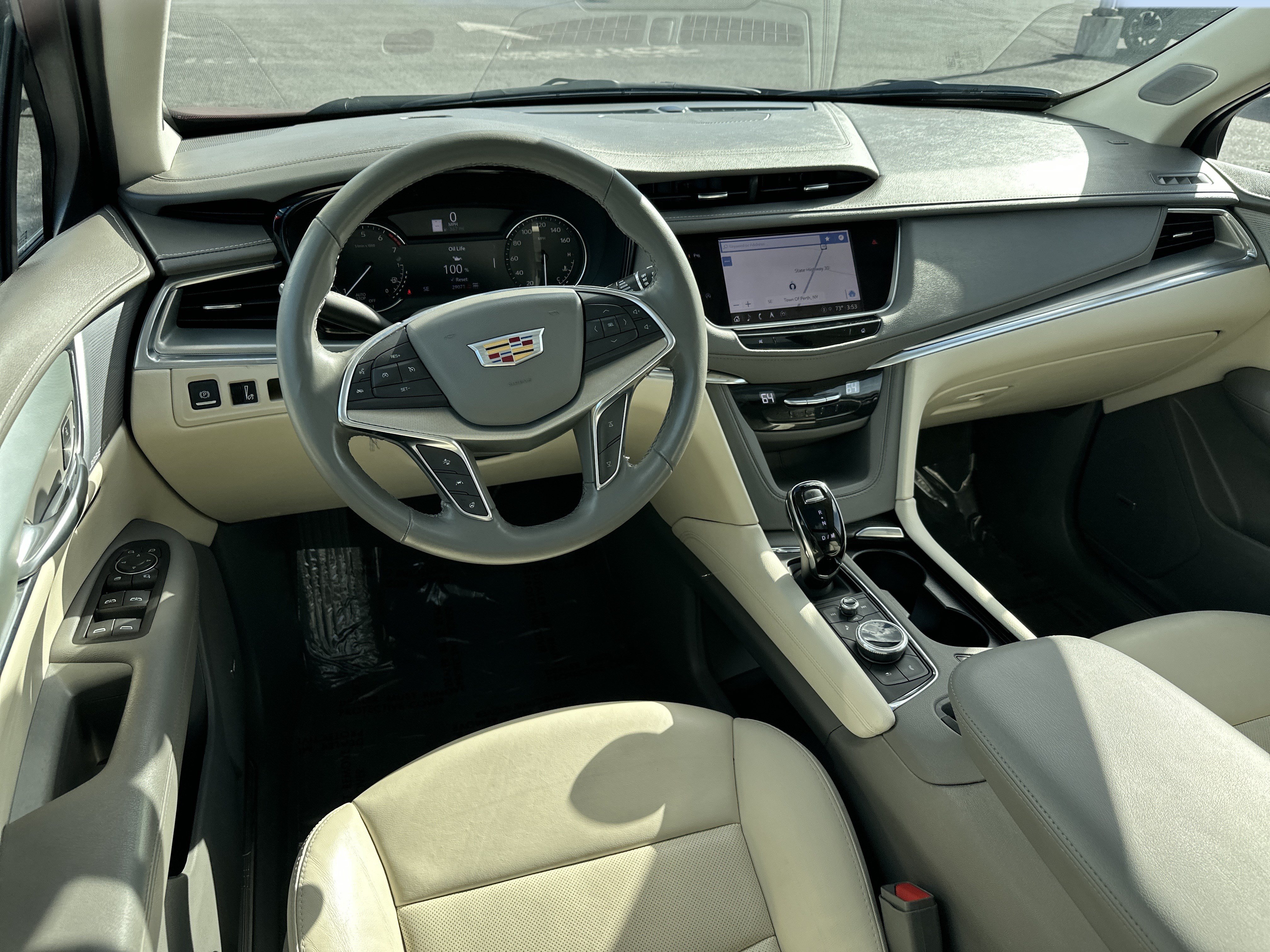 Certified 2023 Cadillac XT5 Premium Luxury AWD/4WD image 7