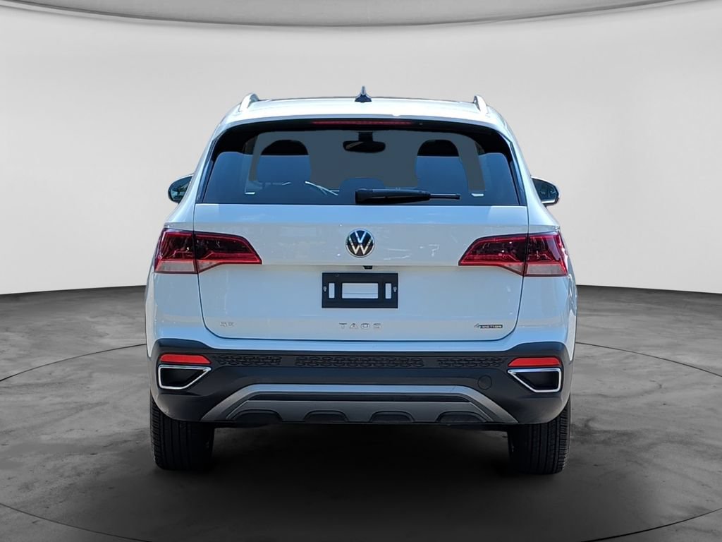 Used 2024 Volkswagen Taos SE AWD/4WD image 6