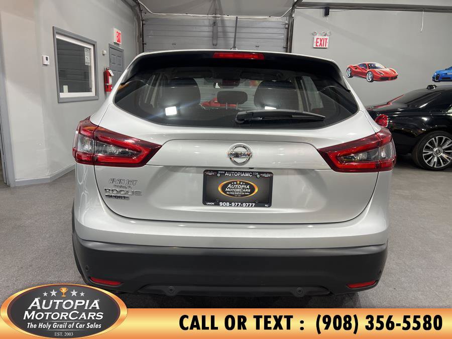 Used 2021 Nissan Rogue Sport S FWD image 5