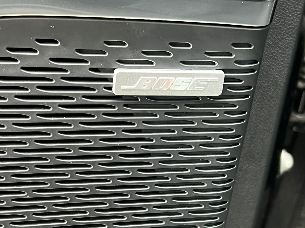 New 2025 GMC Acadia Elevation image 15